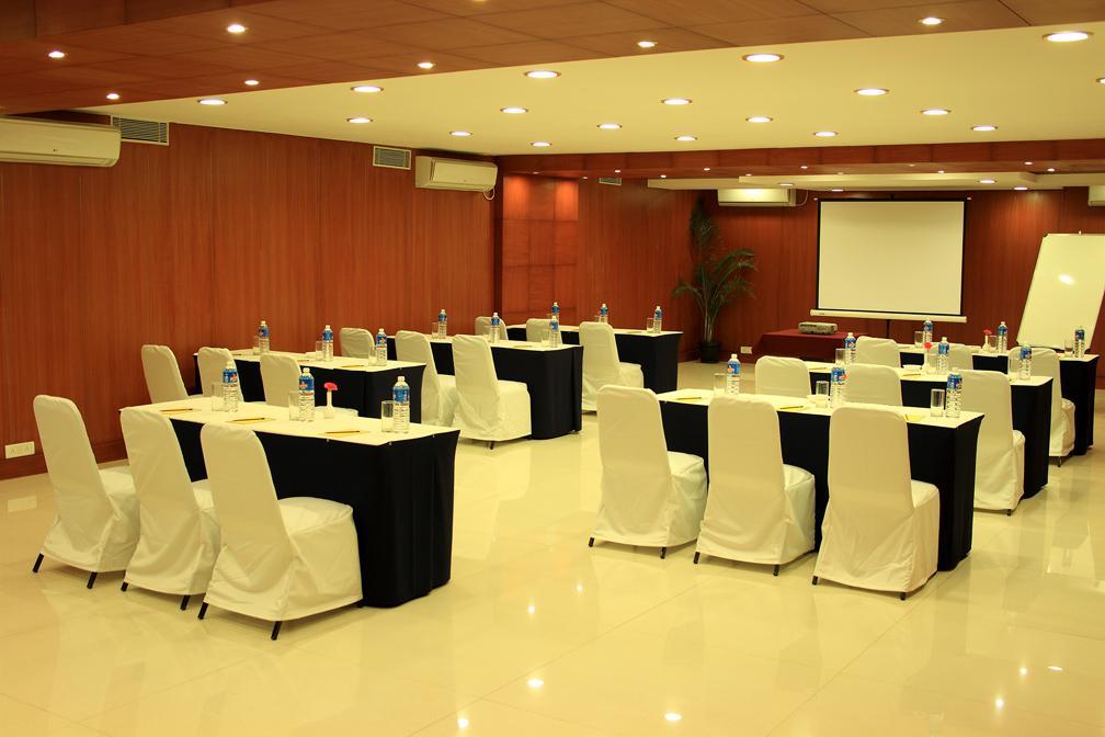 Hotel Shilton Royale Bangalore Exterior foto